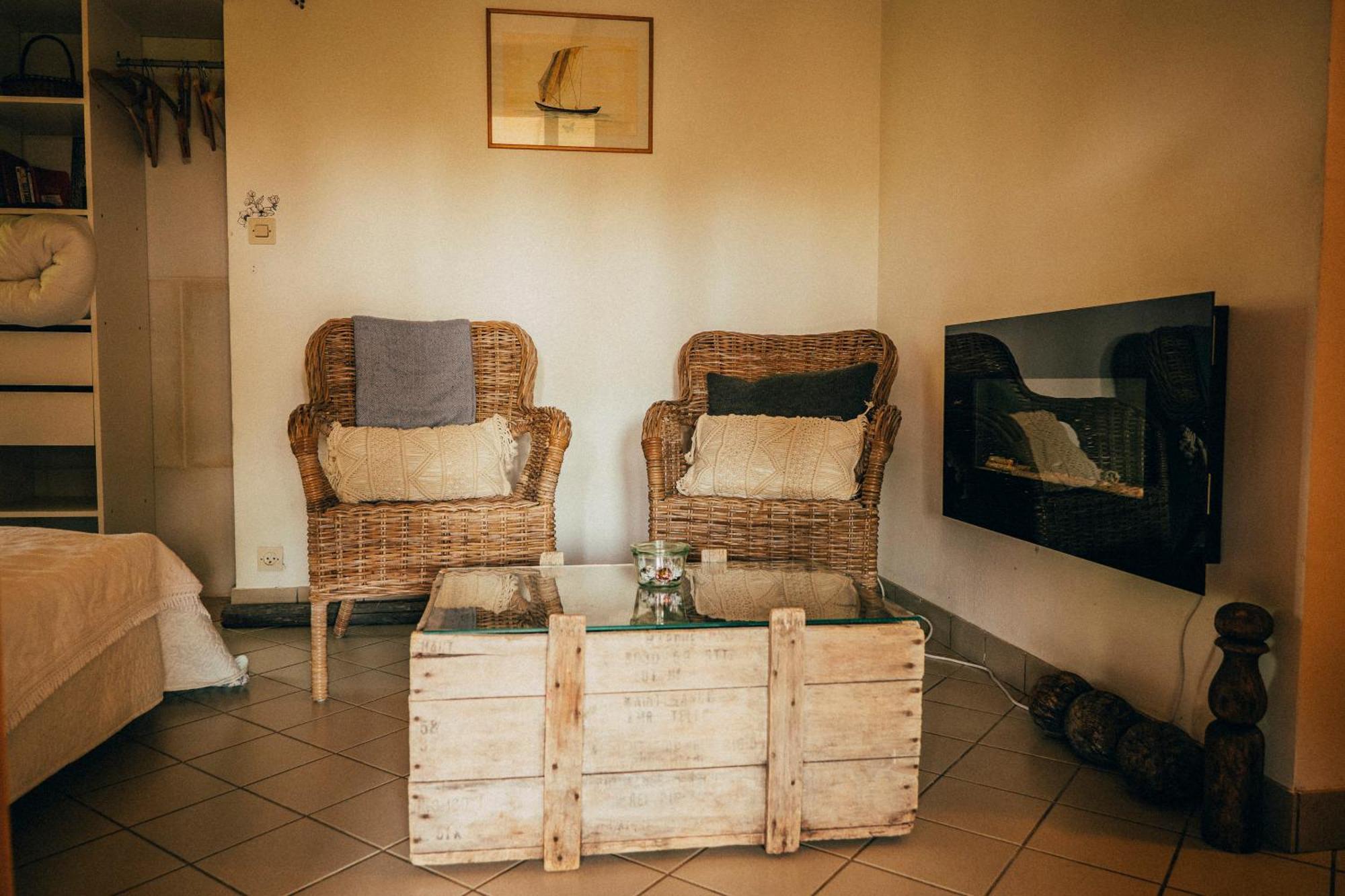 Pause Sur La Colline Holiday home Saint-Romain-de-Surieu